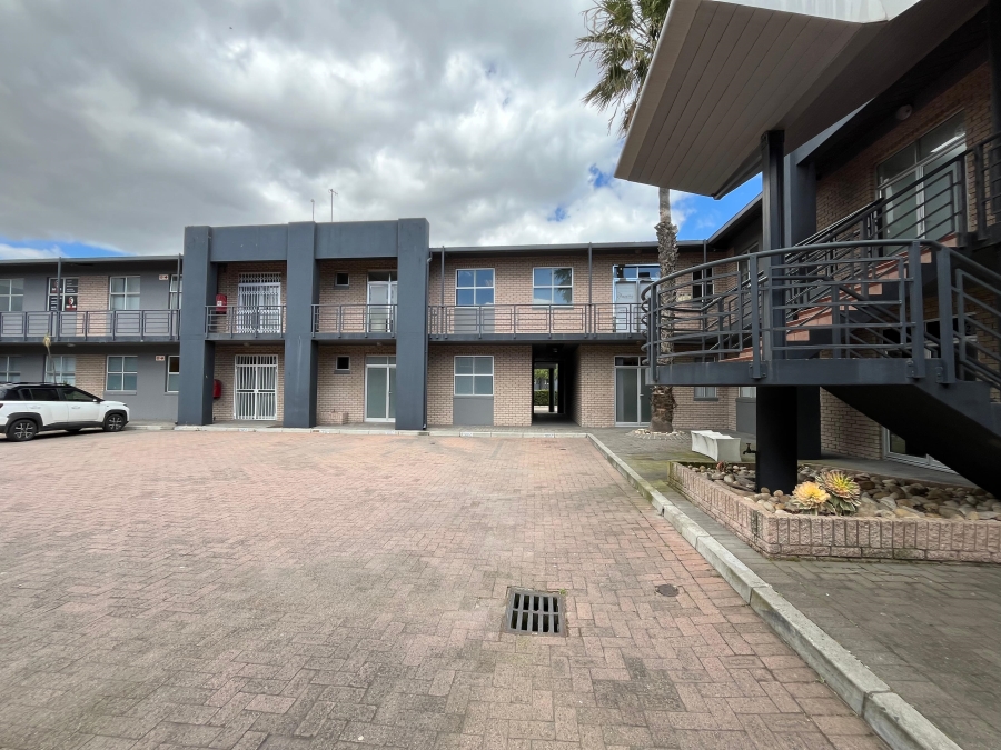 To Let commercial Property for Rent in Montague Gardens Western Cape